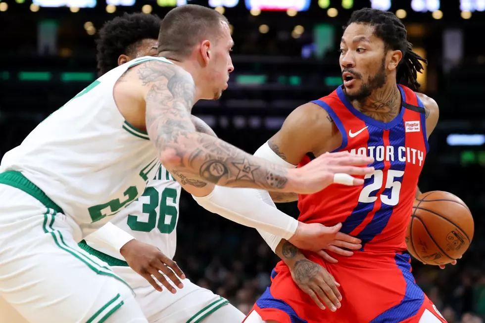 Report: Sixers Interested in Adding Derrick Rose