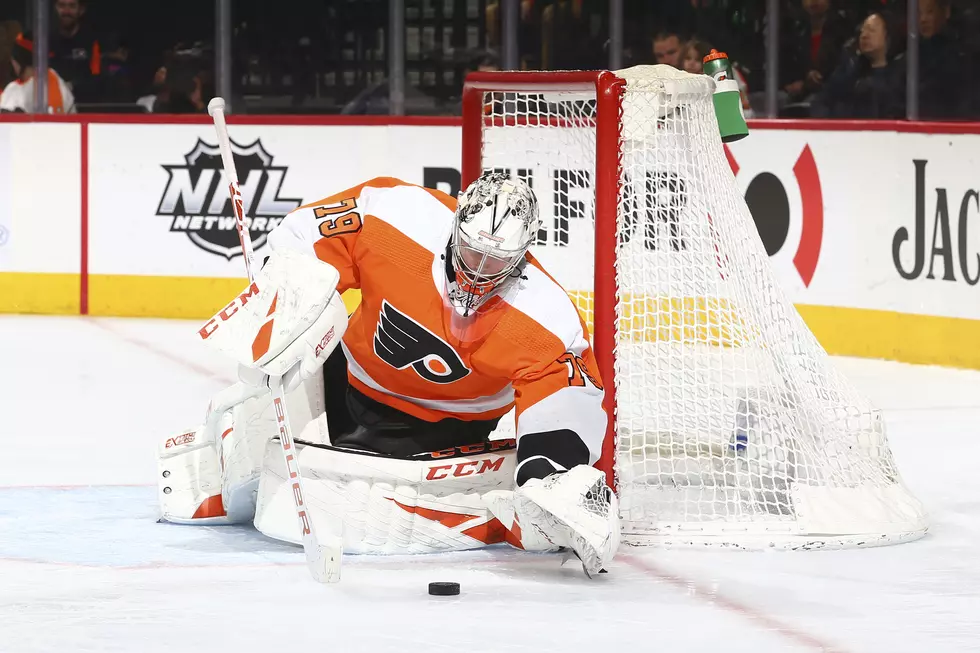 Carter Hart Steals 9th Straight Win for the Flyers!