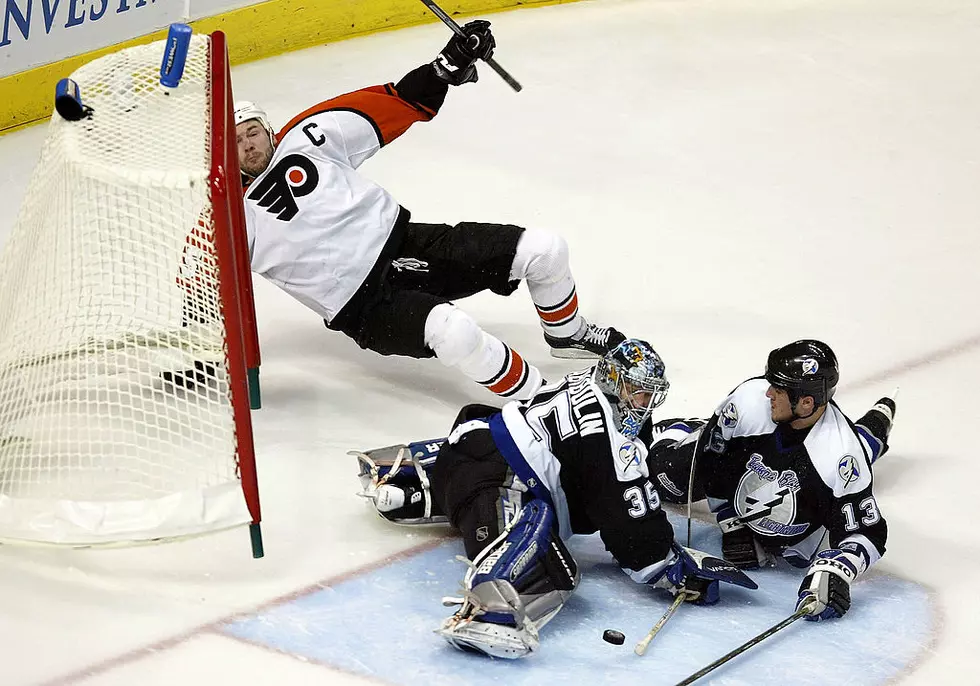 Series in Review: Flyers-Lightning 2004