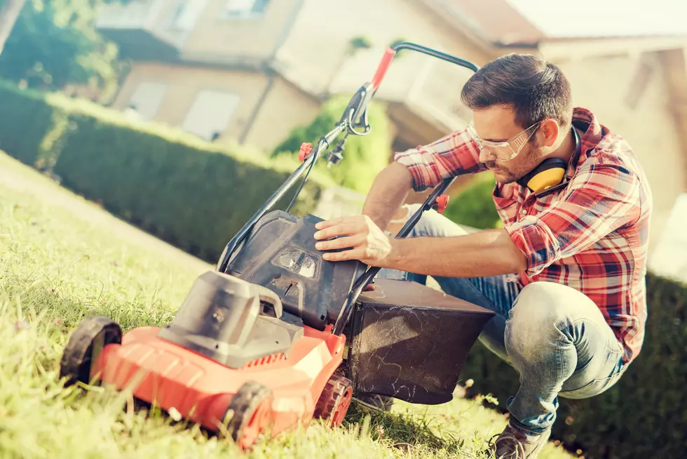 How to Avoid Hand Injuries During Lawn and Garden Care