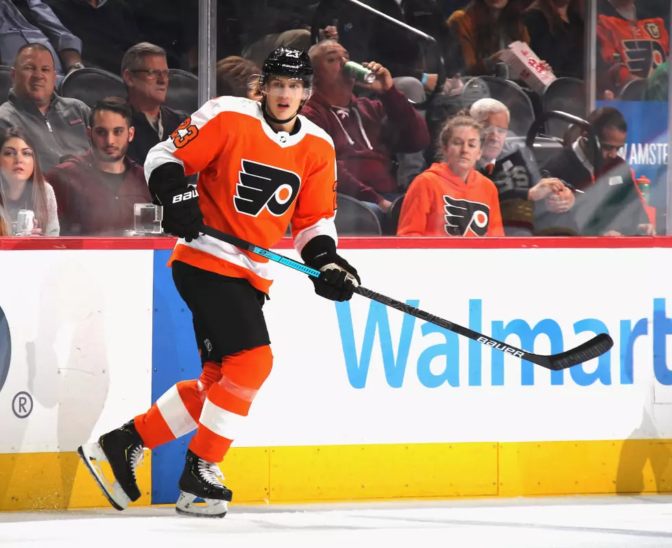 Oskar Lindblom Returns to the Ice for Flyers