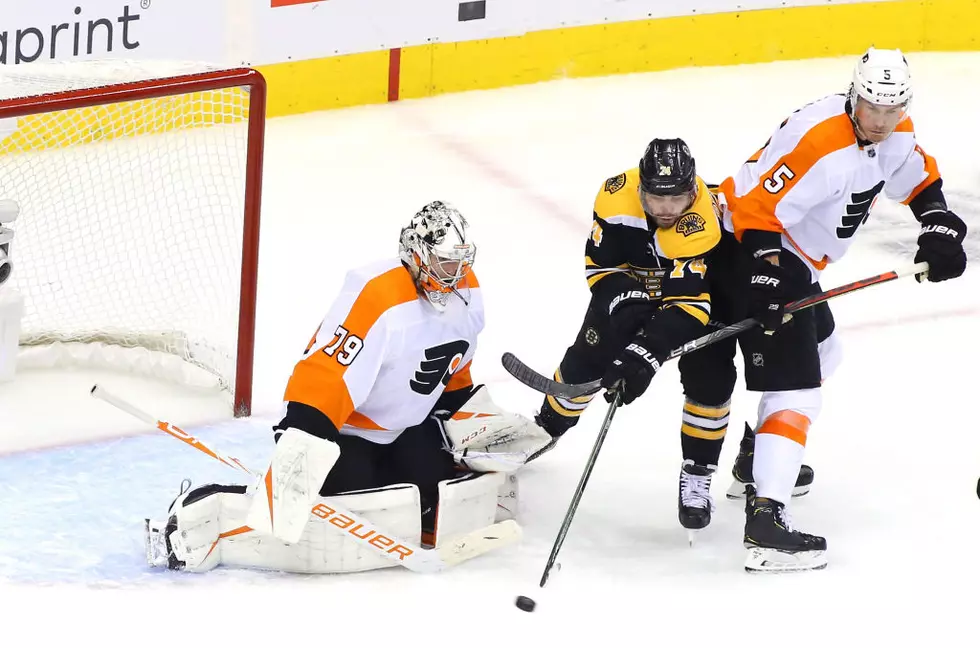 Hart Proves to Be ‘Backbone’ Flyers Need in Playoff Debut