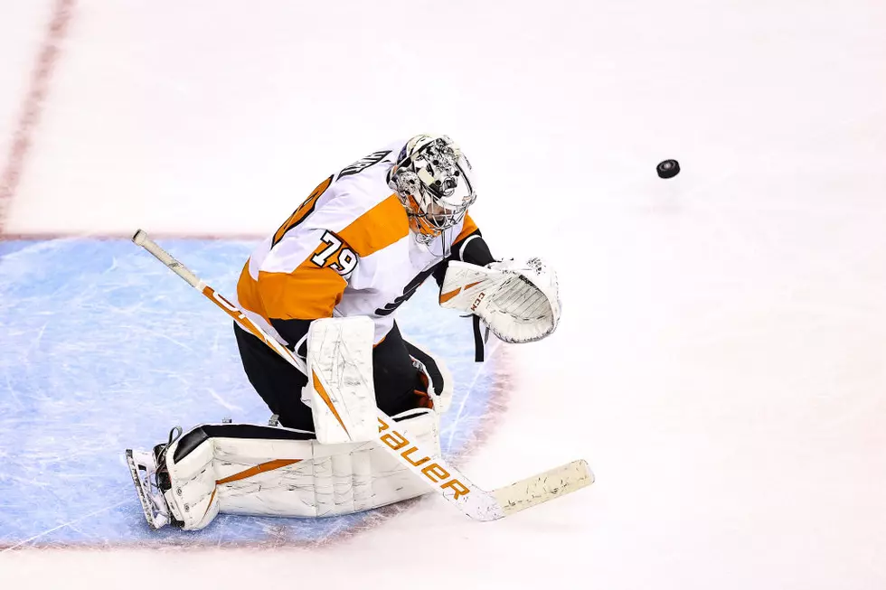 Hart Gets Shutout as Flyers Regain Series Lead