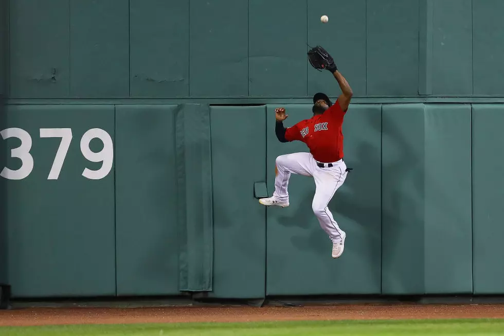 Report: Phillies Have Interest in Jackie Bradley, Jr.