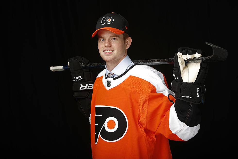 Flyers Sign Cam York to Entry-Level Deal