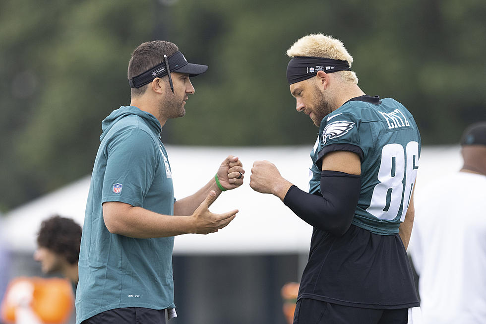 Extra Points: Eagles Coach Sirianni Shares Bond with Predecessors