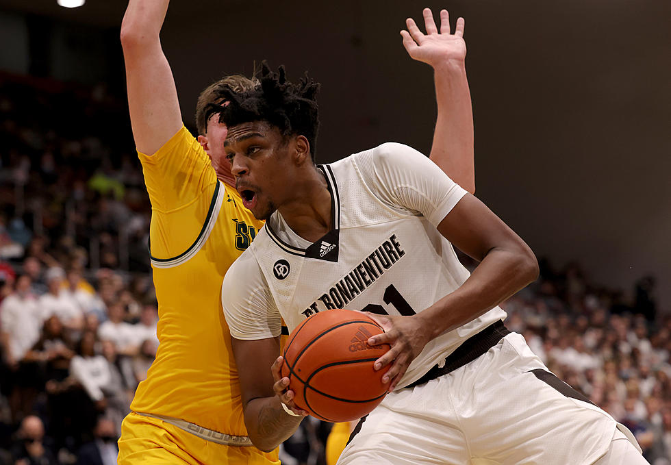 Mainland Alum Osun Osunniyi Has Big Night for St. Bonaventure