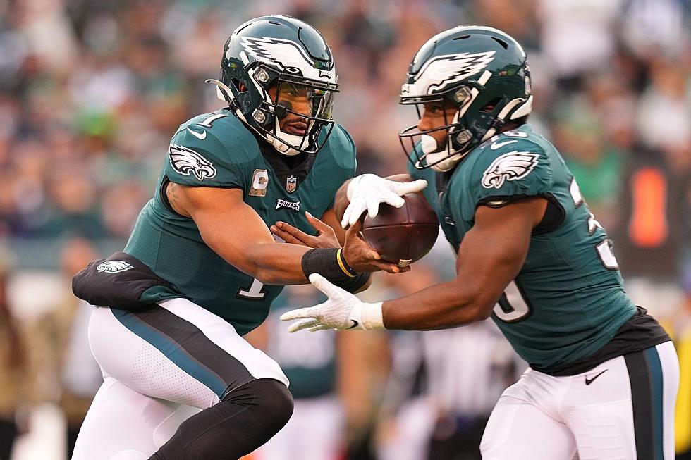 Eagles list two important players as Questionable and Rule Out RB