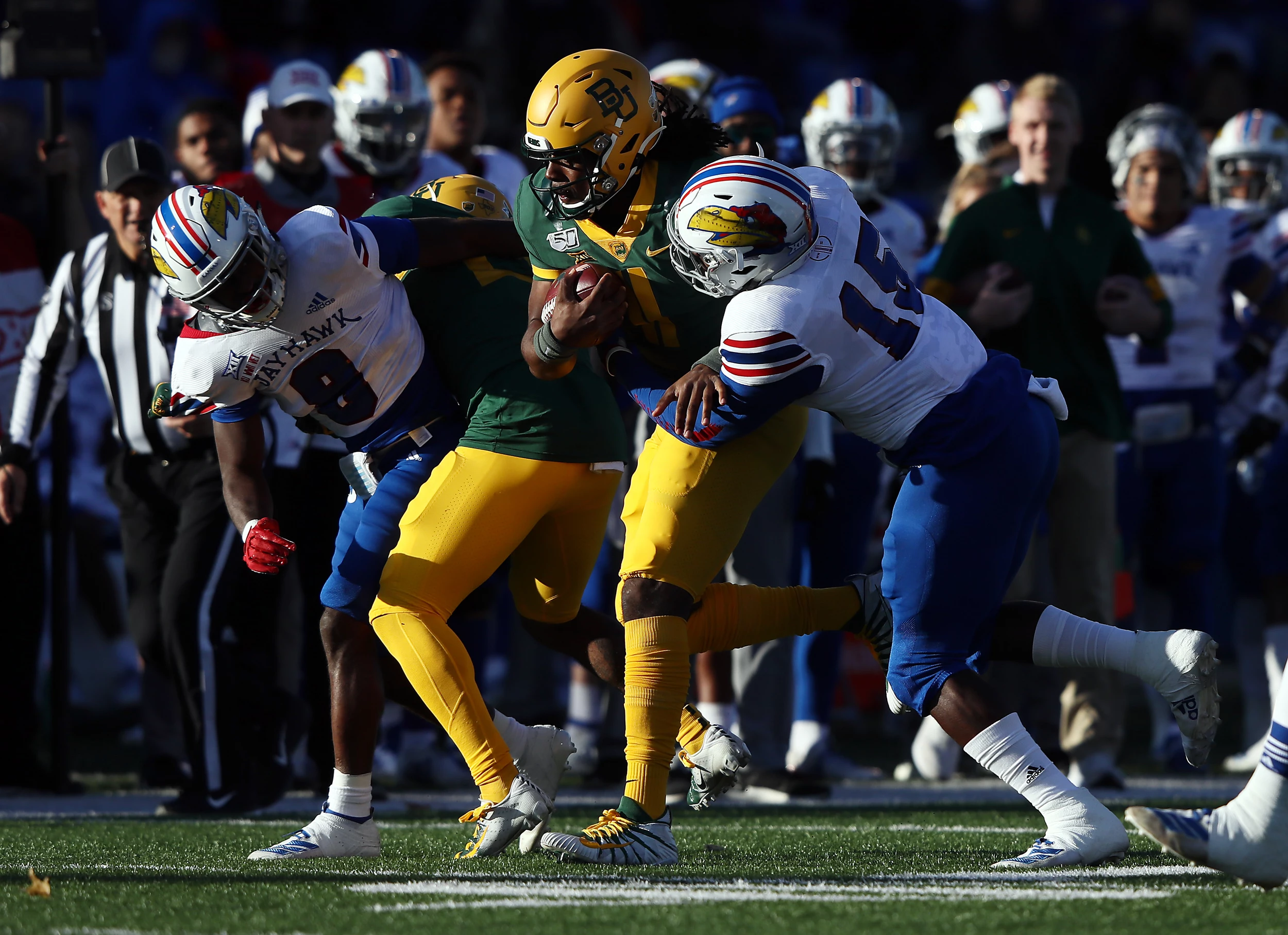 Eagles Select Kansas Linebacker Kyron Johnson, SMU Tight End Grant  Calcaterra On Day 3 Of NFL Draft - CBS Philadelphia