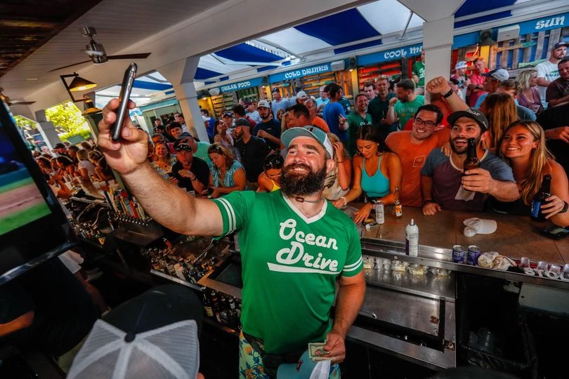 Sea Isle pulls for hometown hero, Jason Kelce - DOWNBEACH