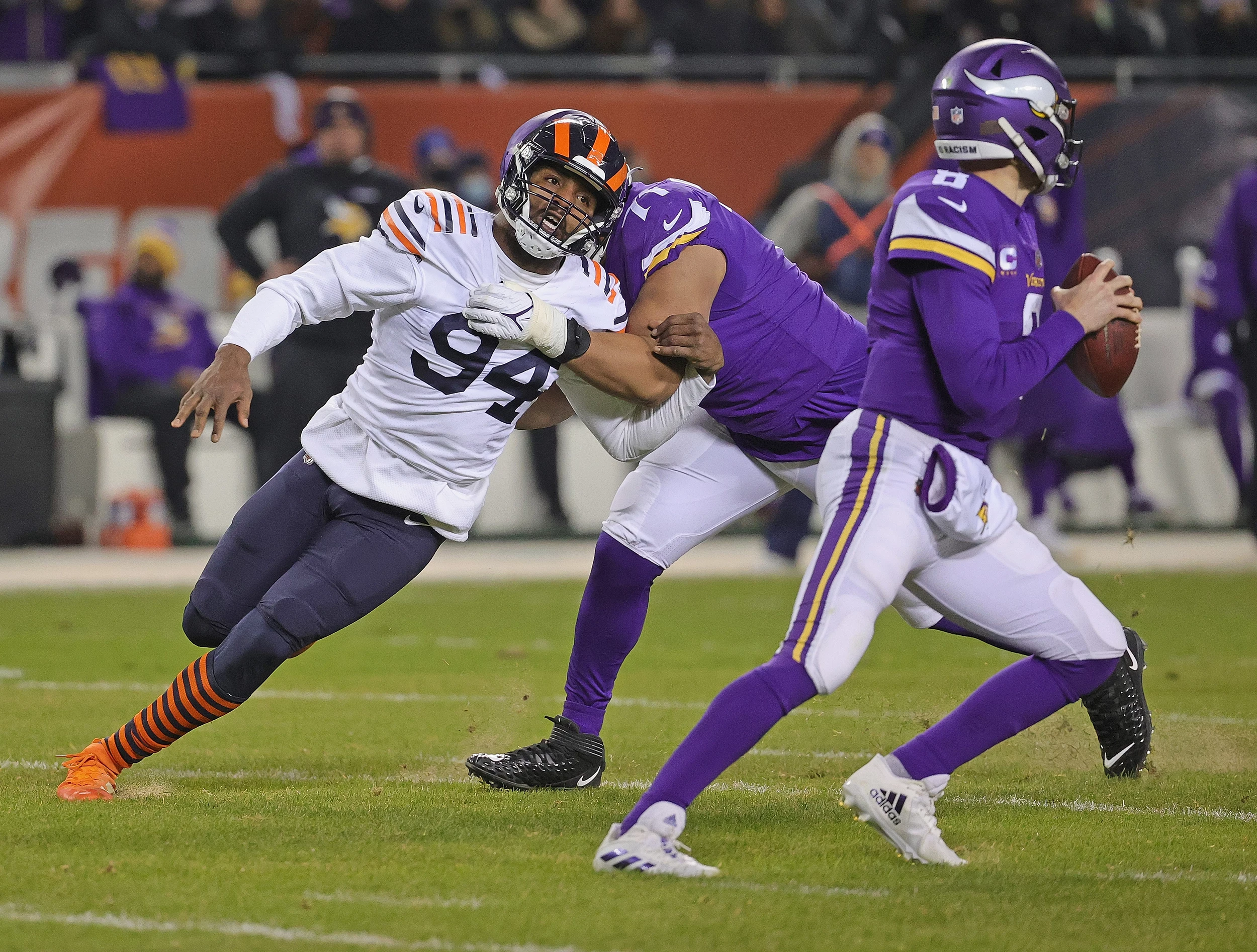 FILE - Chicago Bears defensive end Robert Quinn (94) rushes during