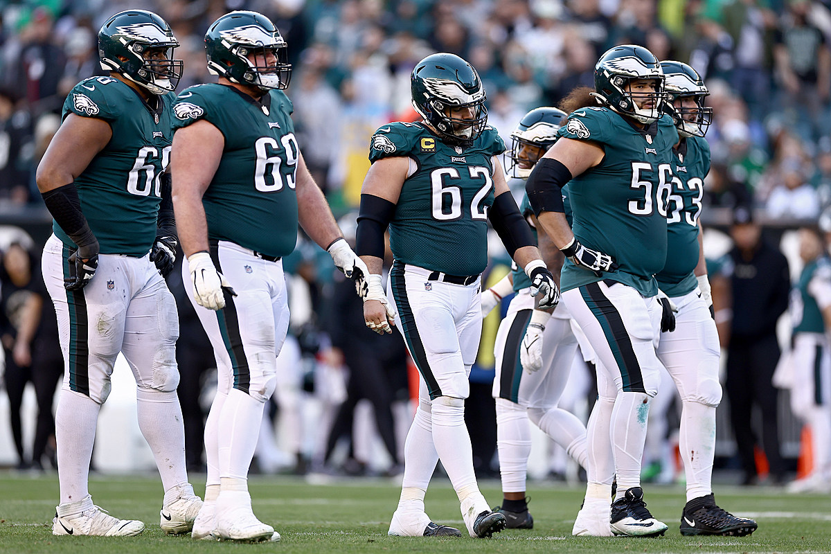 PFF Eagles’ offensive line unit ranks as best in league