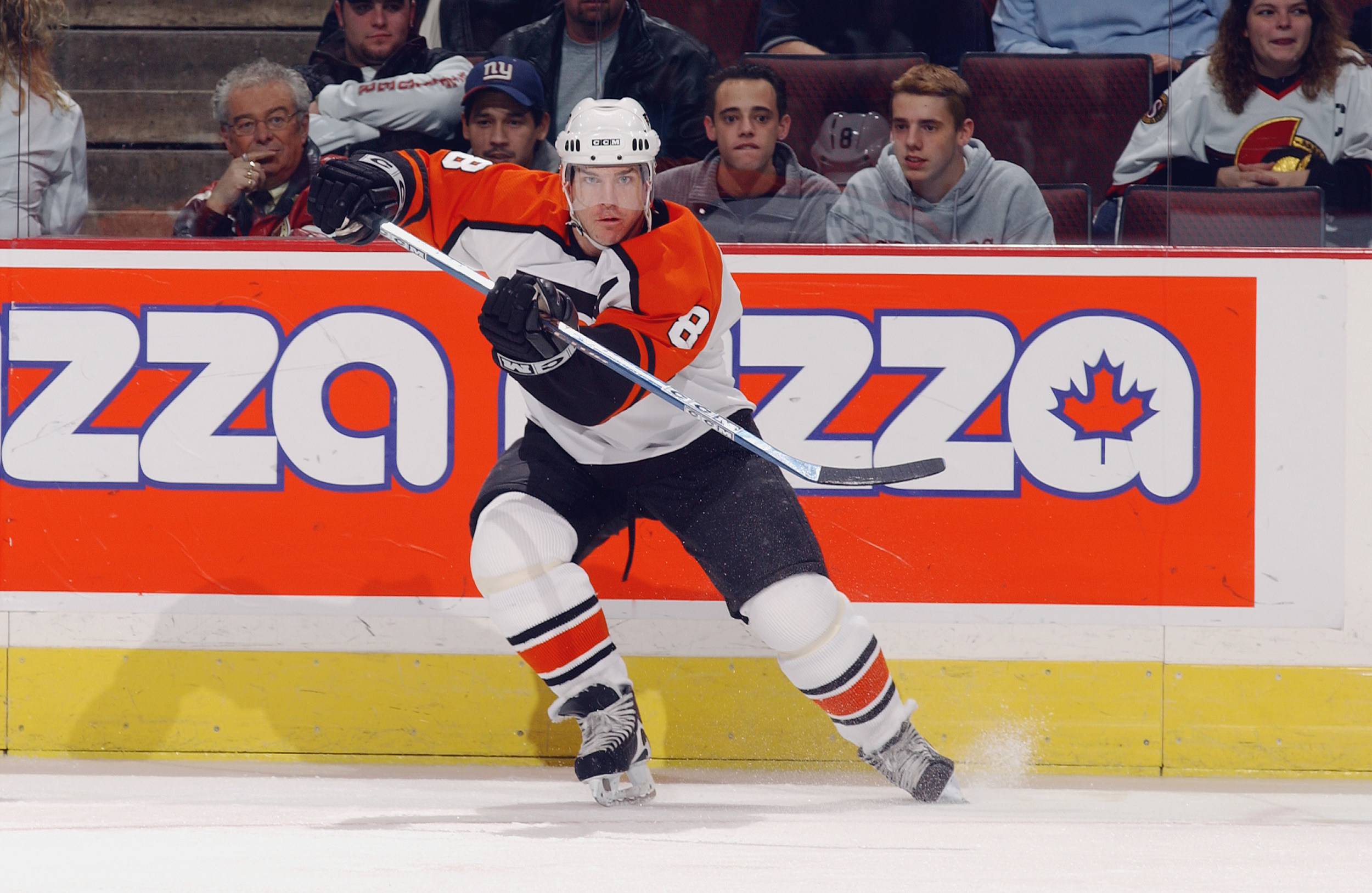 Former member of the Philadelphia Flyers and the Carolina Hurricanes  News Photo - Getty Images
