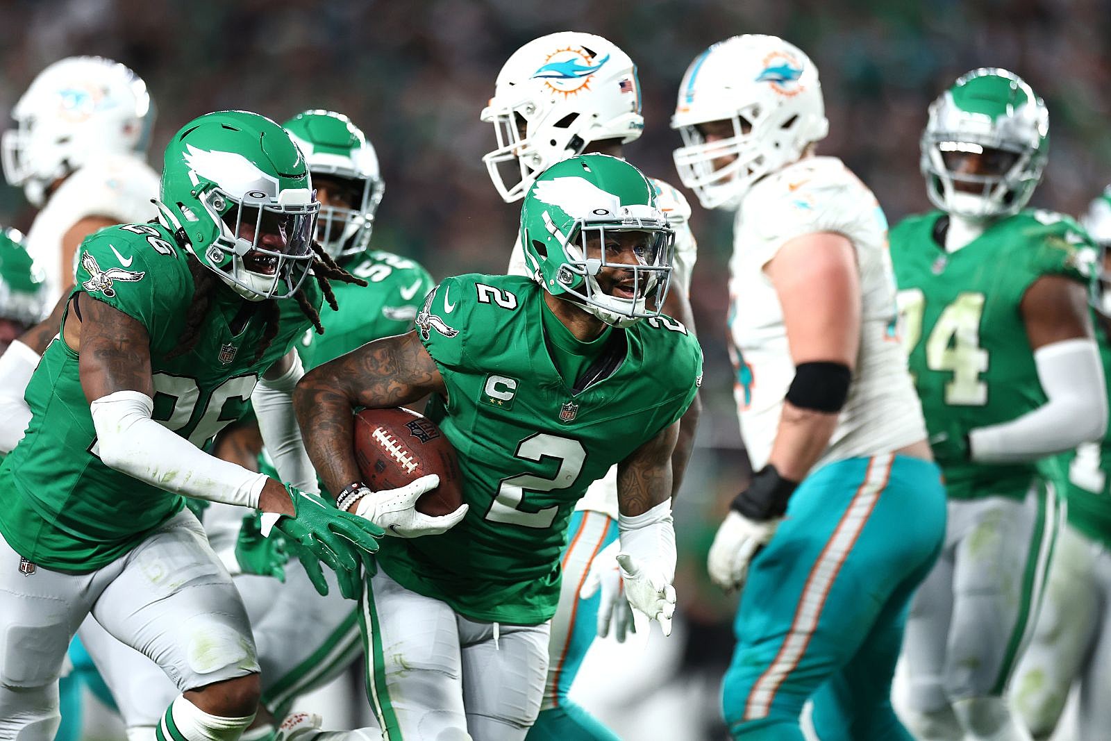 Philadelphia Eagles To Wear Kelly Green Alternate Uniforms In 2023 –  SportsLogos.Net News