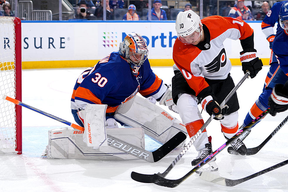 Sorokin, Islanders Snap Flyers 5-Game Streak