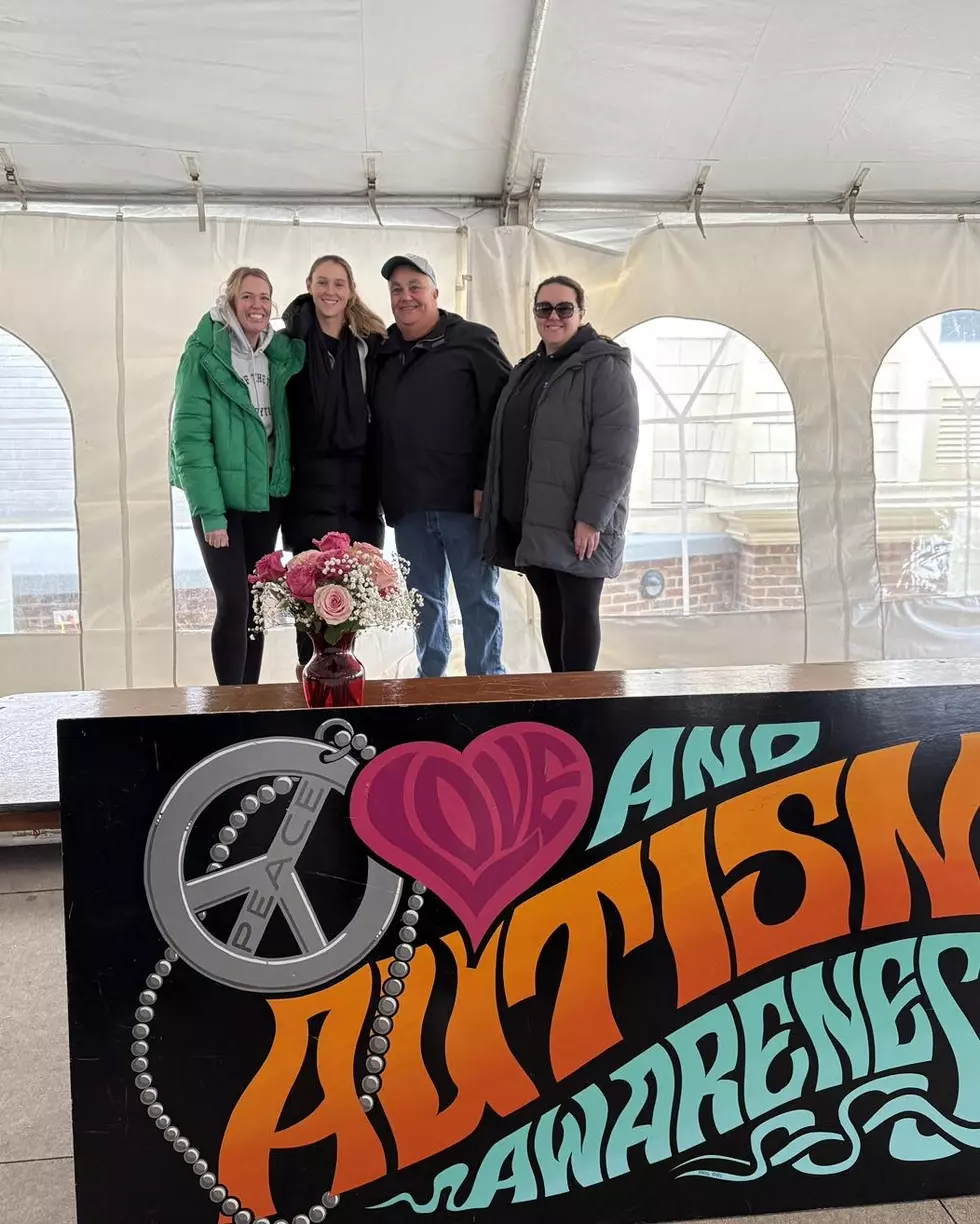 Kylie Kelce at Mike's Seafood Run-Walk for Autism