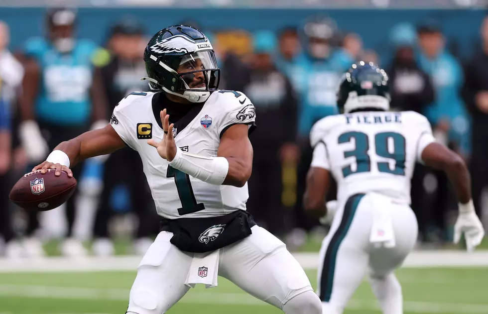 Dave Weinberg’s Eagles-Jaguars 2-minute drill