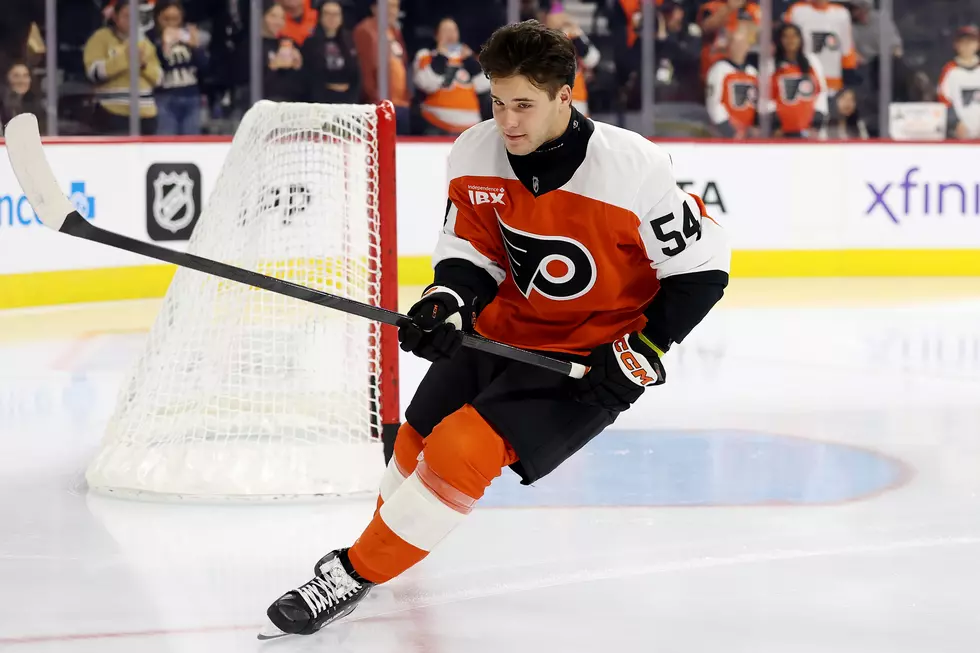 Flyers Stay Hot With Victory Over Avalanche on Monday Night