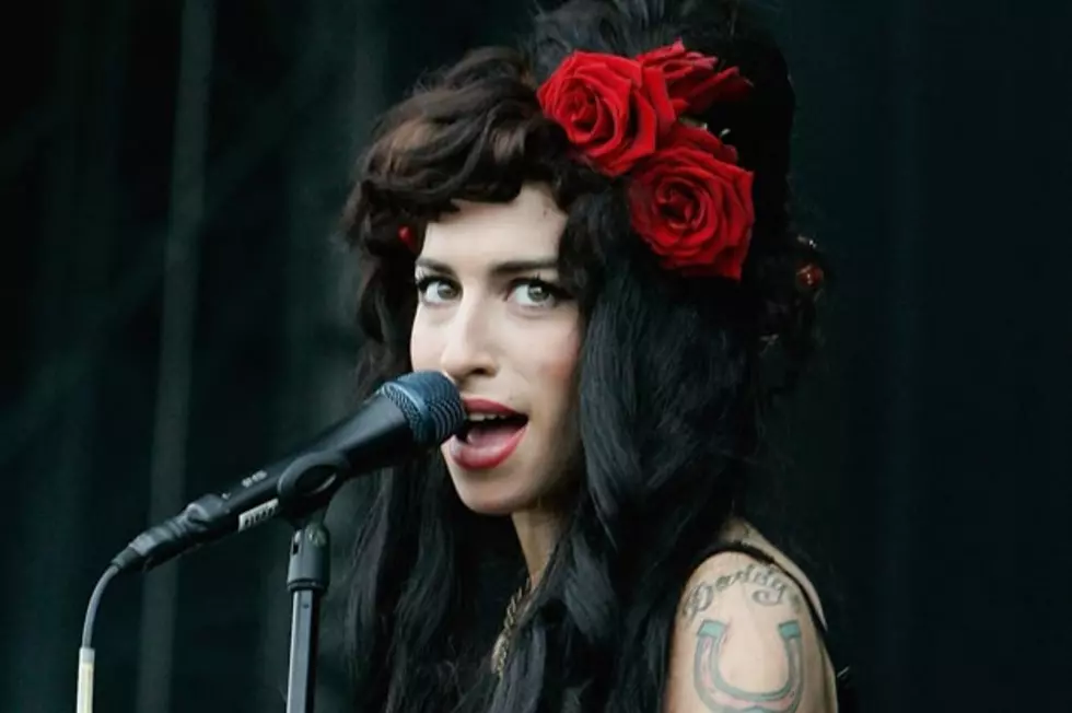 Amy Winehouse Sings Into the Camera in New &#8216;Amy&#8217; Documentary Clip