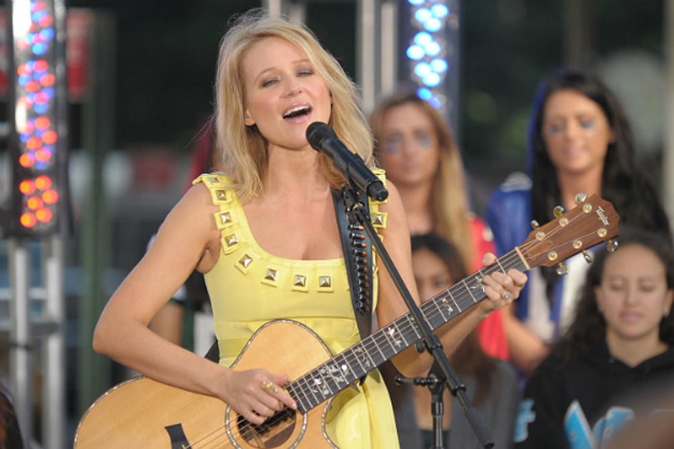 Jewel to Walk the Line as June Carter Cash in Lifetime Biopic