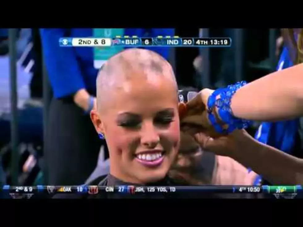 Cheerleaders Shave Their Heads