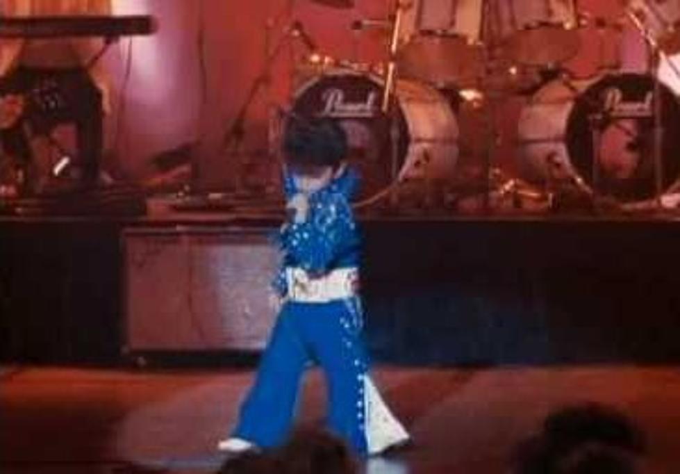 Bruno Mars In ‘Honeymoon In Vegas’ As ‘Little Elvis’ At Age 6?!?