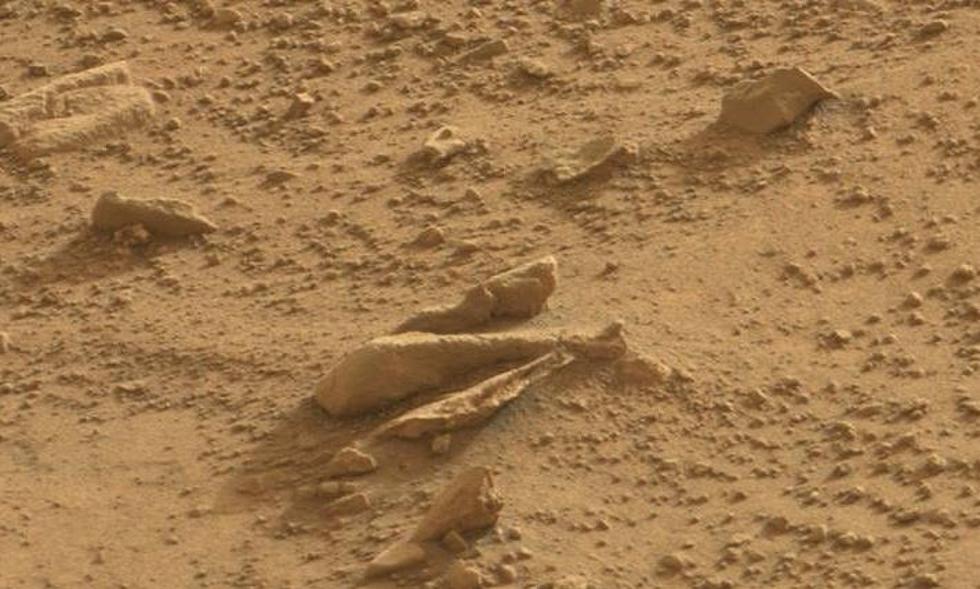 Photo from the Mars Rover Looks Like Two Fingers on the Surface of Mars