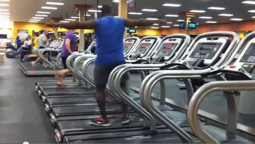 Watch a Very Impressive ﻿Treadmill Dance Workout [VIDEO]