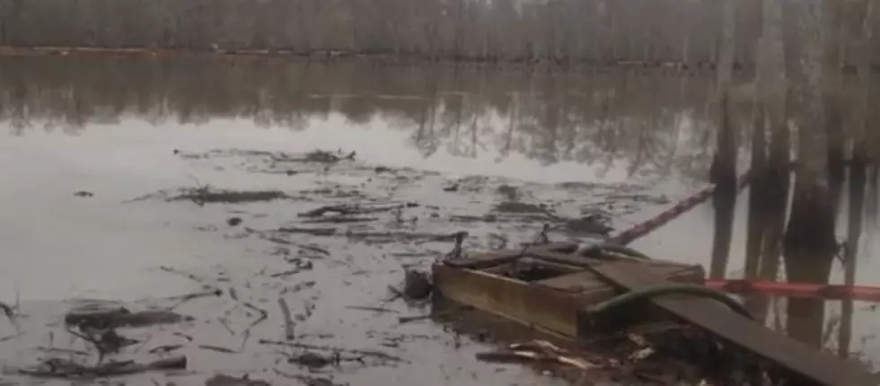 Louisiana Town Swallowed By Sinkhole [VIDEO]