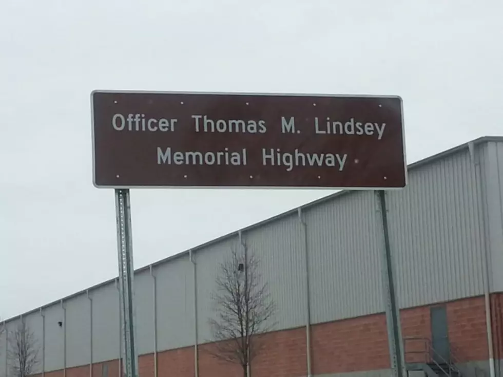 Portion of Oriskany Boulevard in Utica Named in Honor of Officer Thomas Lindsey