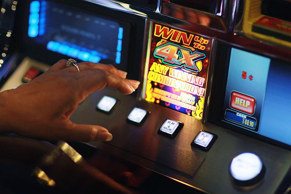 A New Bill Would Take Casino Winnings To Pay Child Support [VIDEO]