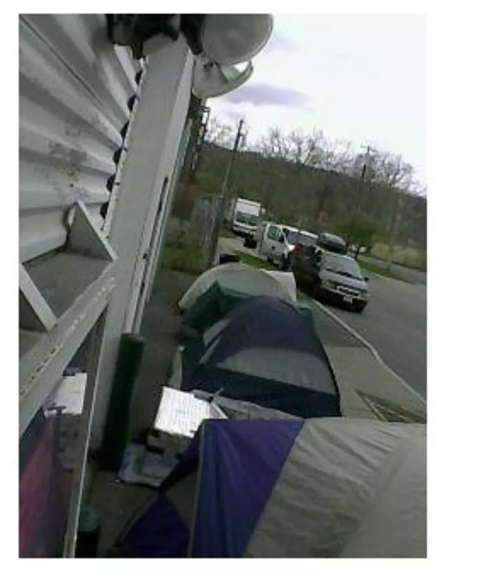 Camping Out For the 2014 Spring Ithaca Book Sale