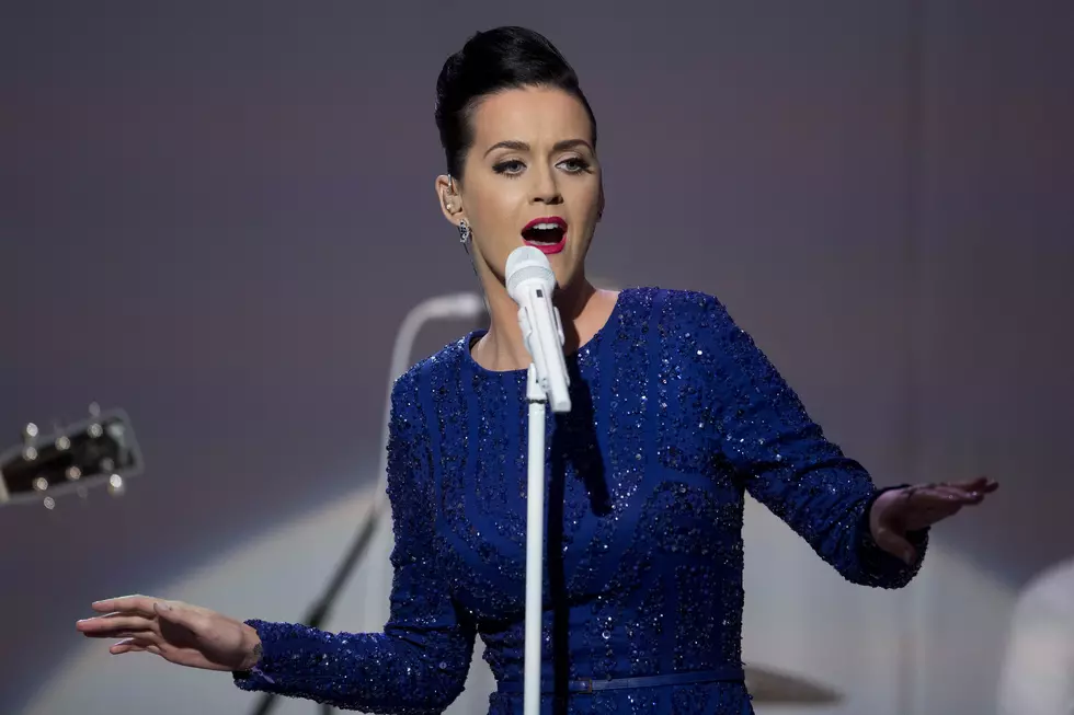 You&#8217;ll Squirm When You Watch Katy Perry Get Her Nose Pierced [VIDEO]