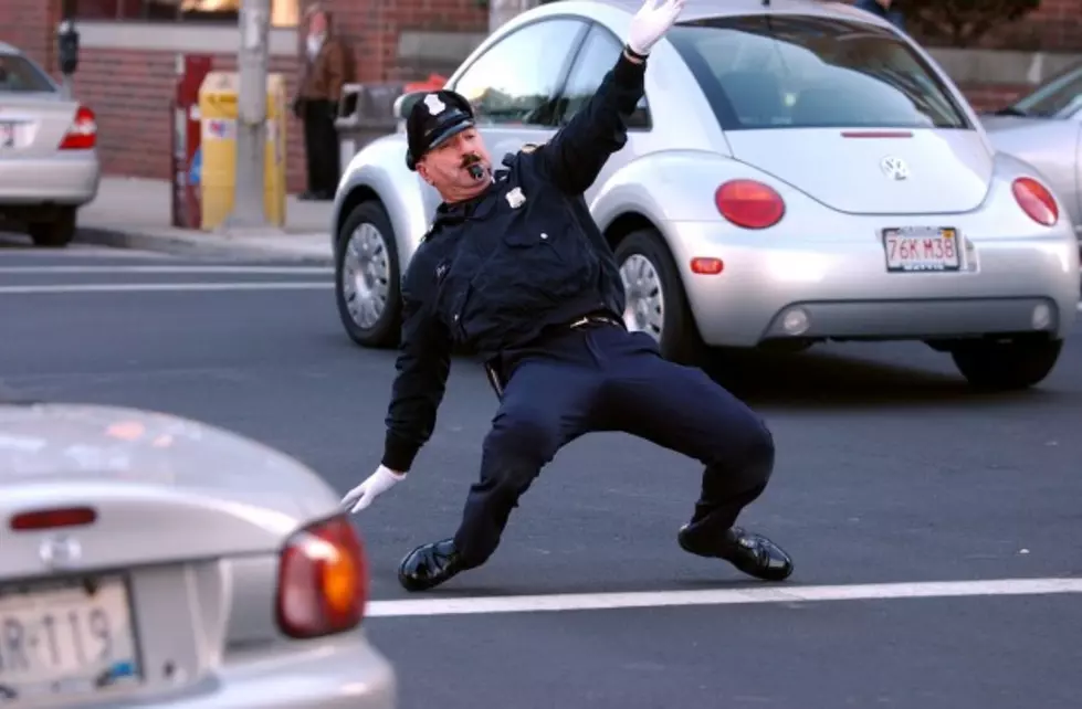 Who Has The Better Dance Moves, This New Cop Or Neighborhood Kids? [VIDEO]