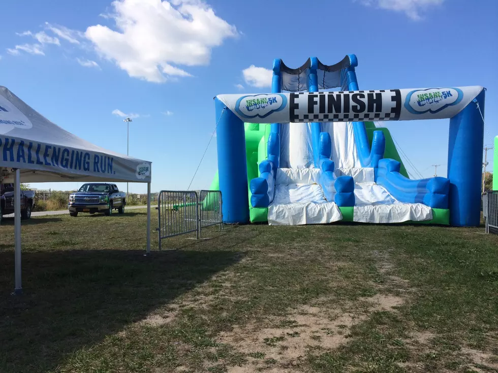 Insane Inflatable 5K in Syracuse [PHOTOS + VIDEO]