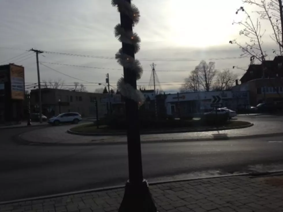 Christmas Decorations and Lighted Tree at Oneida Square Roundabout in Utica