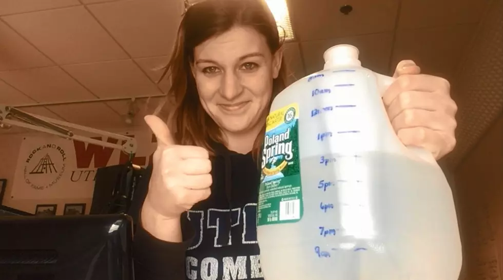 Naomi Lynn Takes on The Internet’s ‘Water Challenge’ [VIDEO]