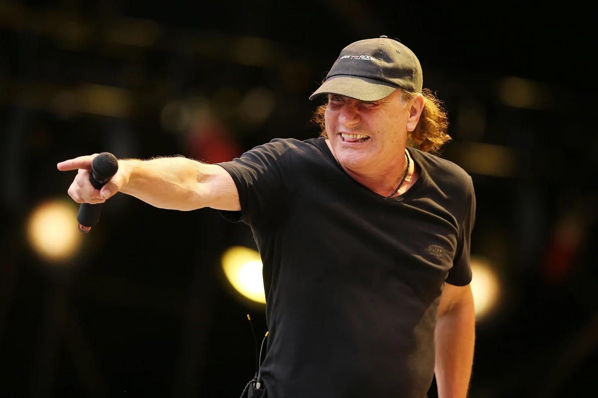 AC/DC Singer Told To Stop Touring Immediately