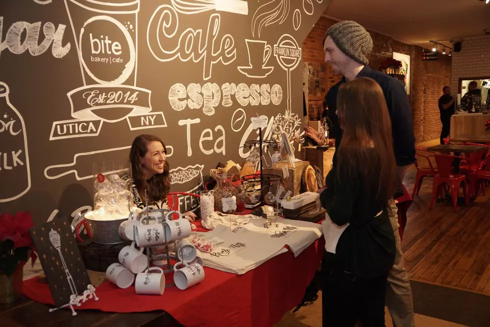 Christmas Shopping 'Procrastinator's Pop-Up Shop' To Open in CNY