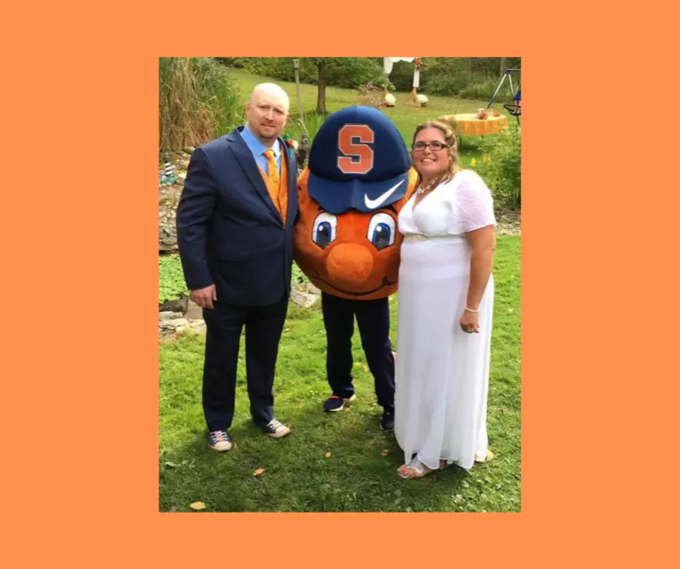 Syracuse Orange Fan Gets Big Surprise at Weekend Wedding