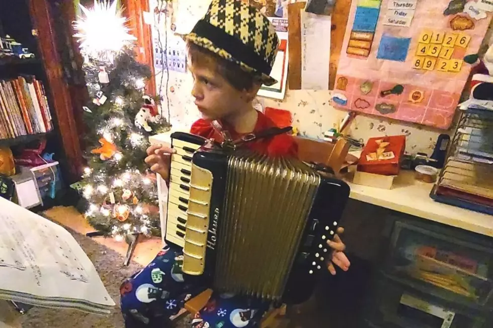 Councilman’s 6-Year-Old Son Sings Christmas Song for Oneida County Sheriff Maciol