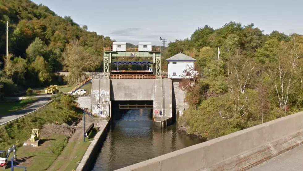 Erie Canal Lock E-17 In Little Falls New York Is Closed