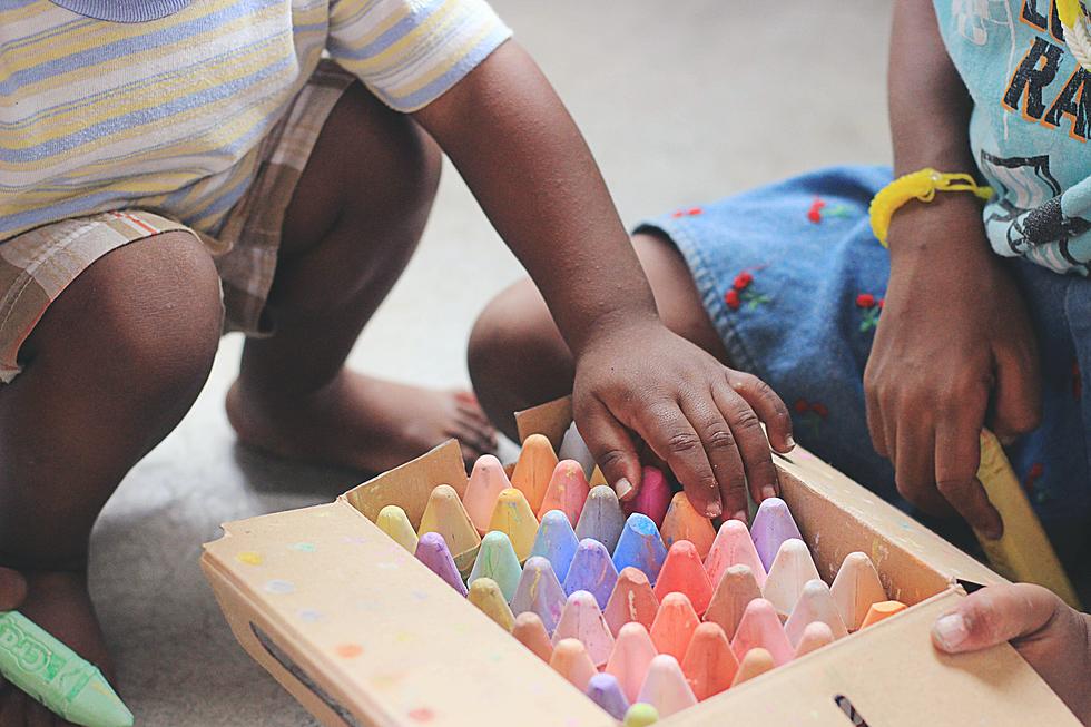 Get Down And Dirty In Art At The Chalk The Walk-Sylvan Beach This July