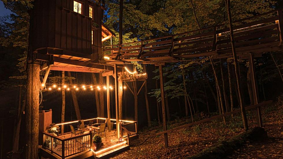 Rent This Magical, Romantic Tree House Close to Utica