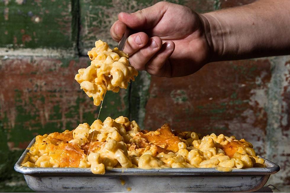 Dive Into A Bowl Of Mac N Cheese At These 15 Upstate NY Places