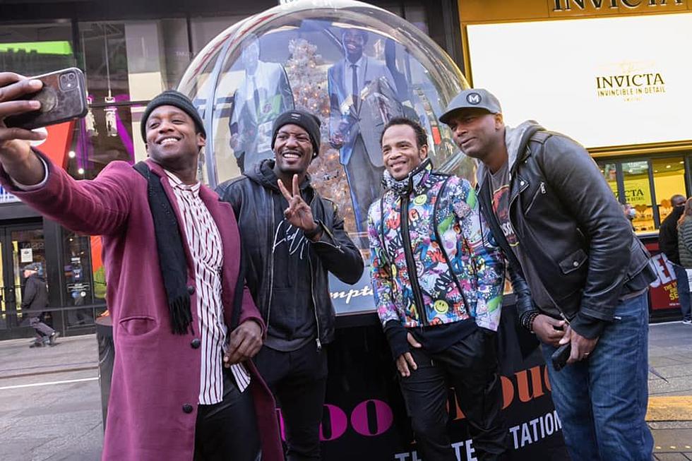 Times Square’s Show Globes Are Now Providing Magical Memories In New York City