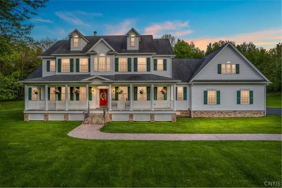 This Is What A Million Dollar Home Looks Like In New Hartford New York