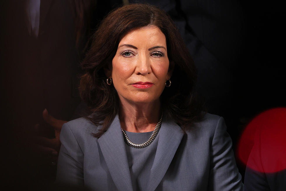 NY Gov Hochul:Non-Compete Ban Needs to "Strike the Right Balance"