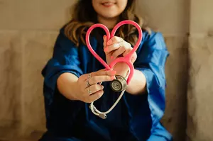 Nurse of the Week Celebrates CNY’s Everyday Heroes