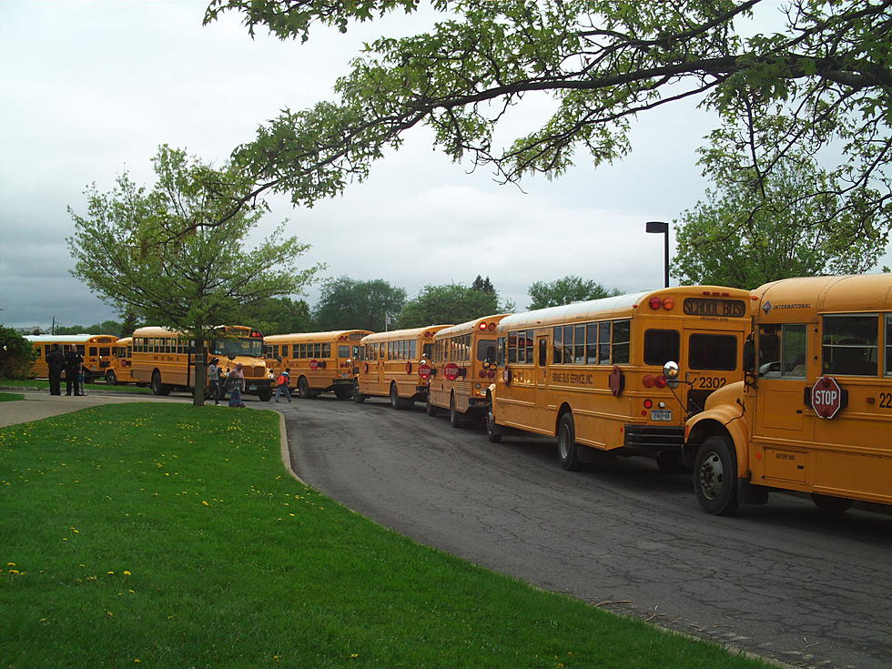 Donovan Middle School Under Lockout [UPDATE]